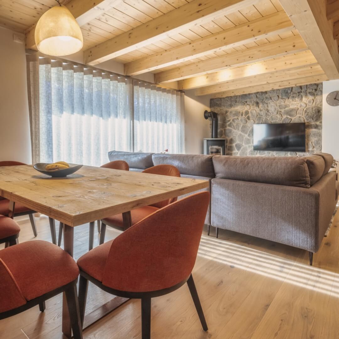 Soggiorno realizzato con mobilio dei nostri partner